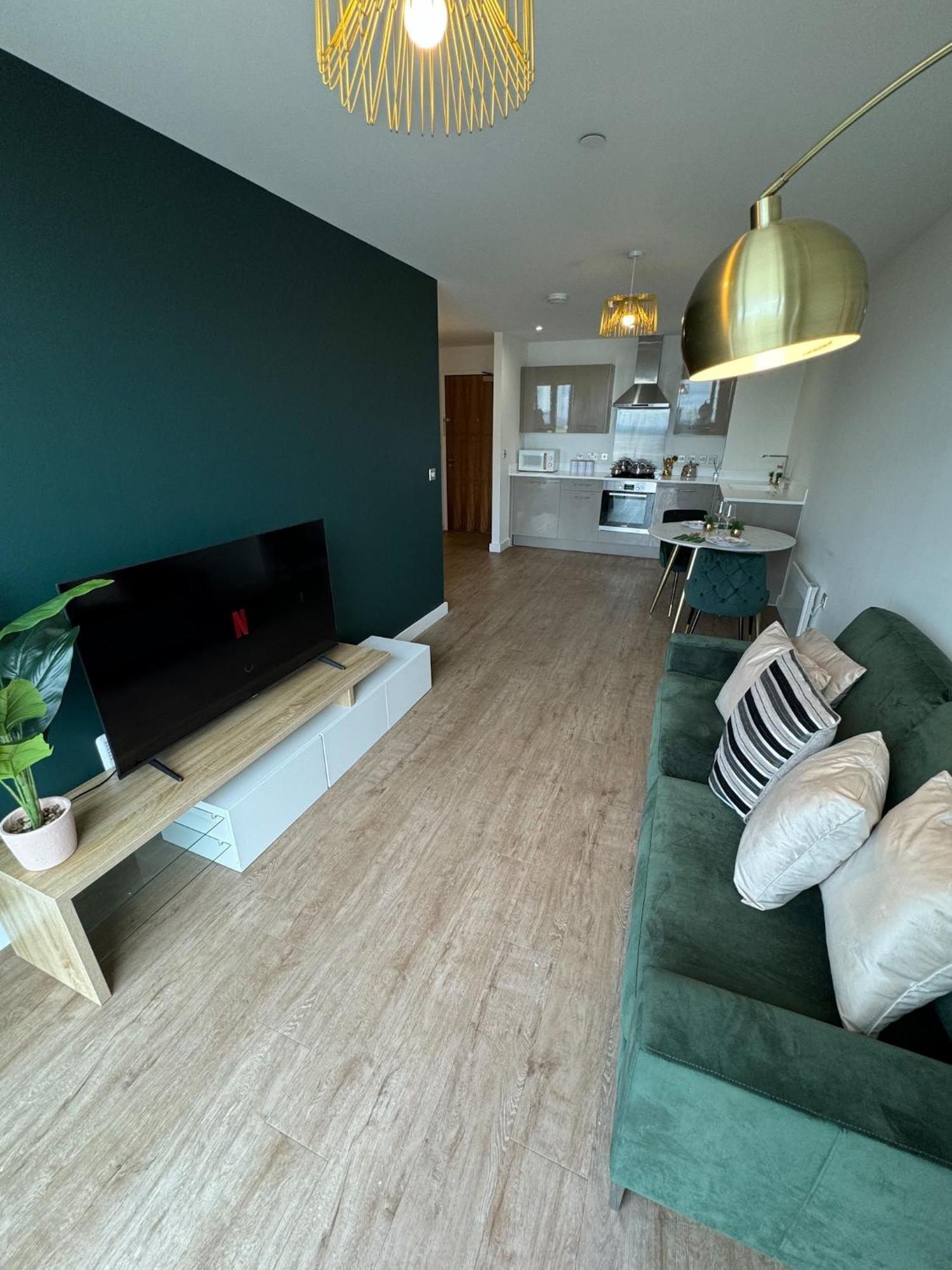 Premium Offers L Luxury Centre With Gym - Ps4 - Netflix Jvt Short Lets * Birmingham